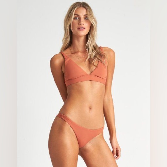 Billabong Sol Searcher Tanga Bikini Top Only in Color Henna NWT - Picture 2 of 6